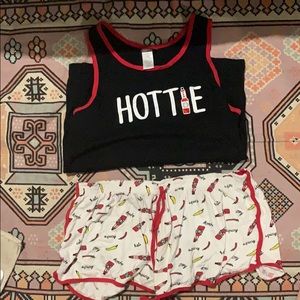 ‘Hottie’ pajama set